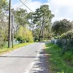 Sous Les Mimosas 2kms 게스트하우스